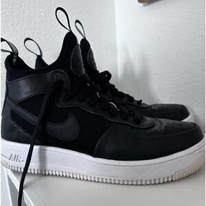 Nike Ultraforce Size 7.5